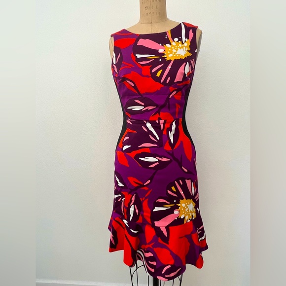 KAREN MILLEN Floral Abstract Structured Paneled Ruffle Dress NWOT
